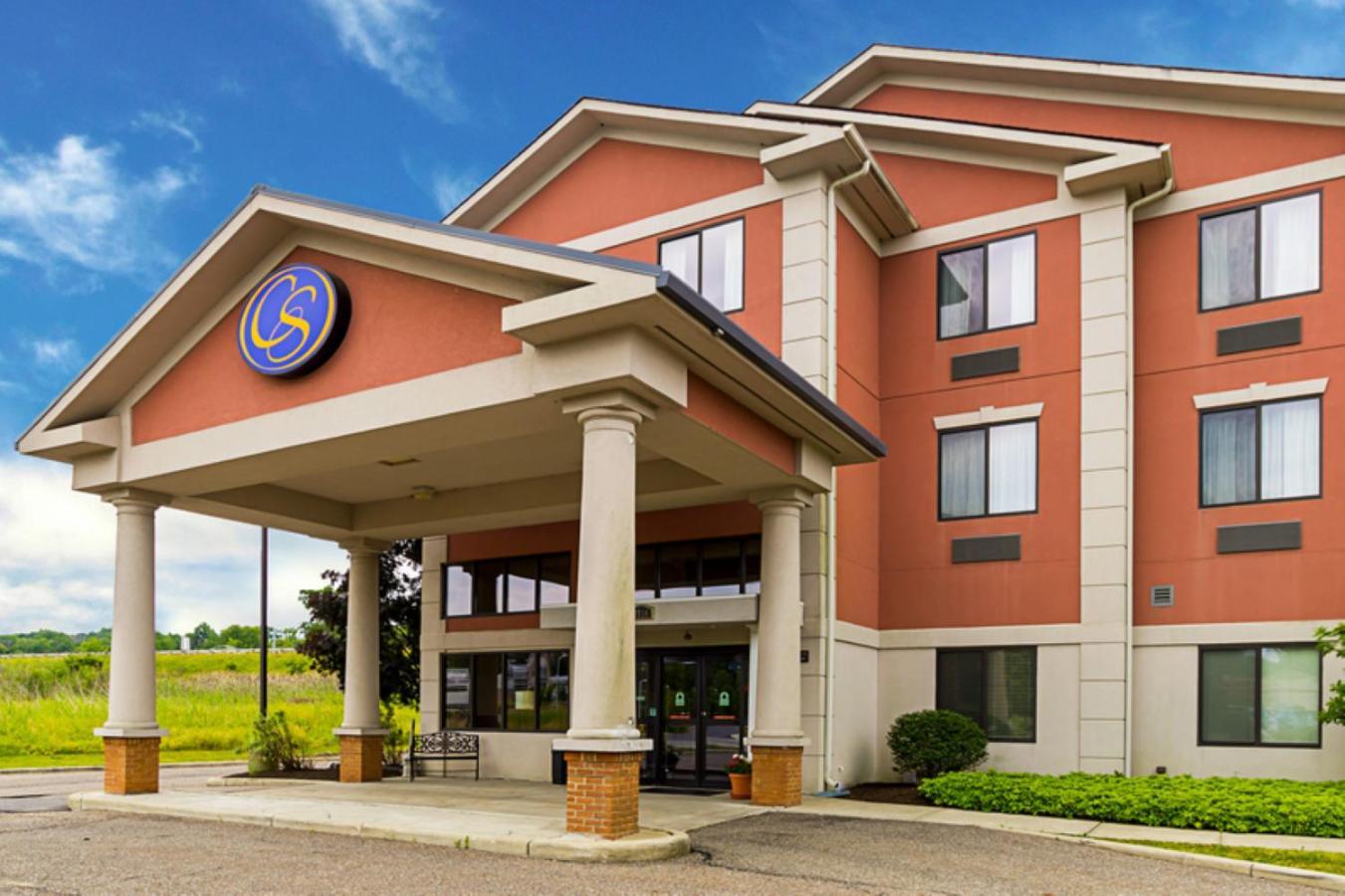 Comfort Suites Twinsburg Exterior photo